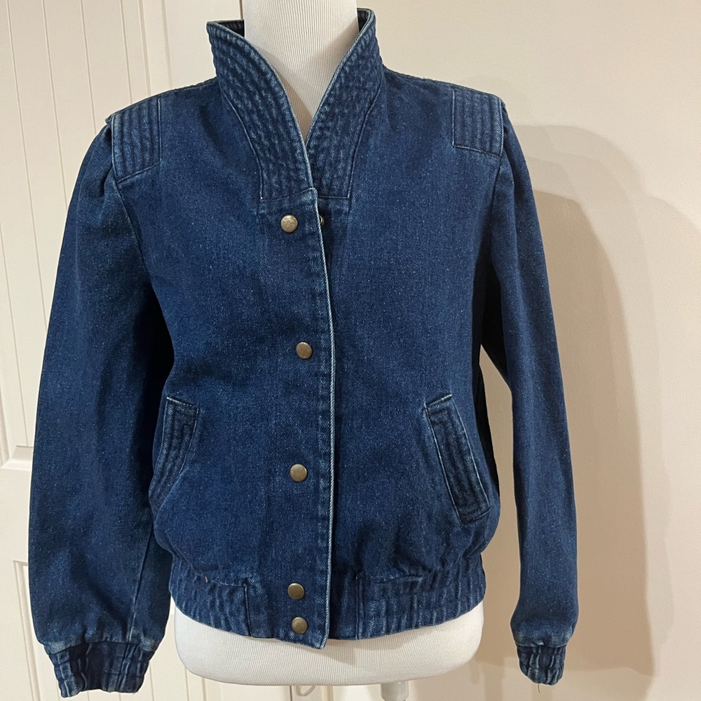 Vintage 1980s Women's Dark Blue Denim Jacket